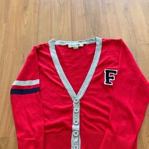 SALE!! SALE!! Red top clean out my closet!!